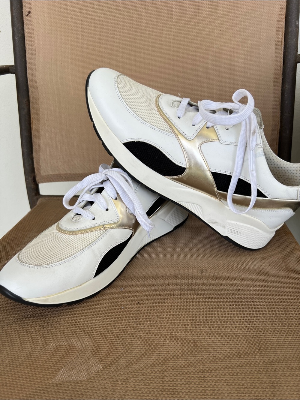 Nero Giardini Cream and White Mesh Leather Sneakers